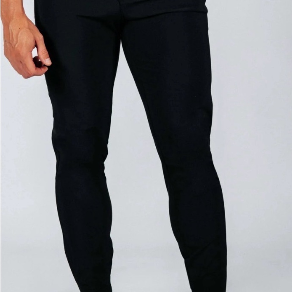 Primo Golf Men's Classic Black Joggers Size 28 Regular 29 Inseam.